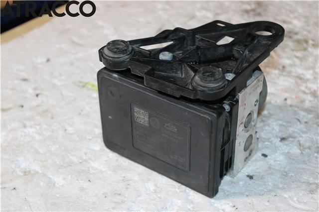 ABS sentral til VW Passat 2015-2019 (Fase 1) (B8) (B8) (3Q0614517AA|)