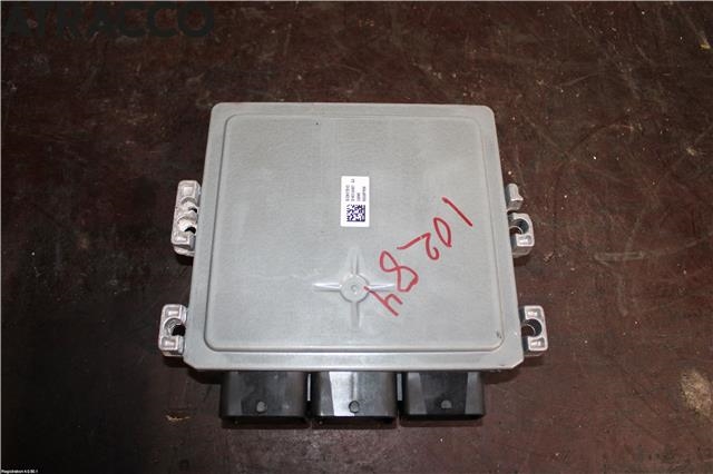 Styreenhet motor til Volvo V40 2012-2019  (36000608|)