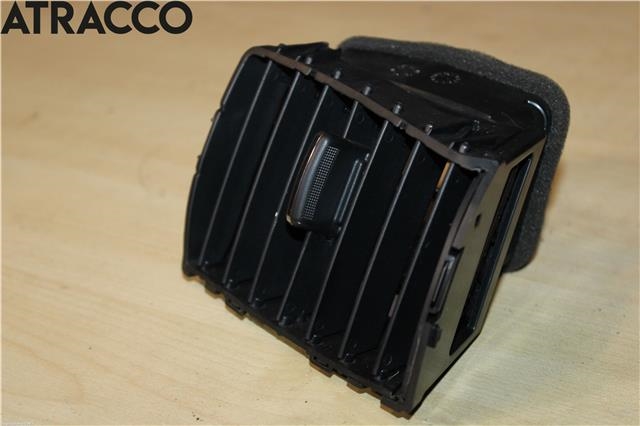 Dashbord friskluftdyse til Mitsubishi Outlander 2012-2015 (Type III, Fase 1)  (8030A203|)