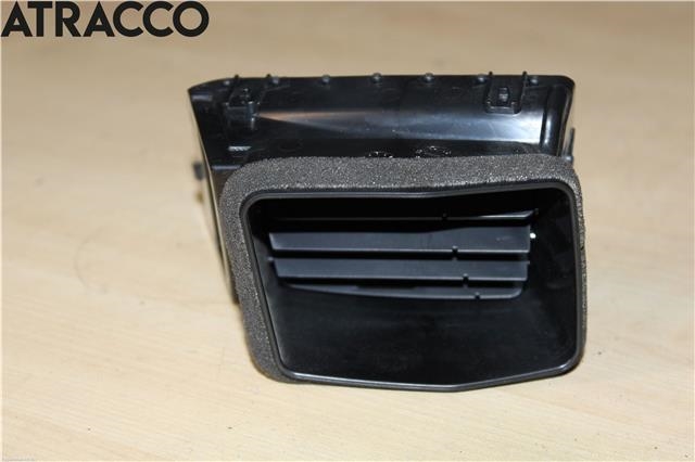 Dashbord friskluftdyse til Mitsubishi Outlander 2012-2015 (Type III, Fase 1)  (8030A203|)