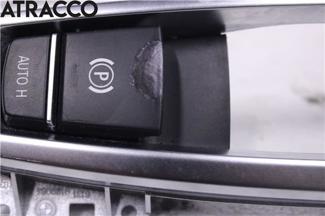 Bryter elektrisk håndbrekk/parkbrems til BMW 5-Serie 2010-2017 (F10/F11) (F10/F11) (61319877889|)