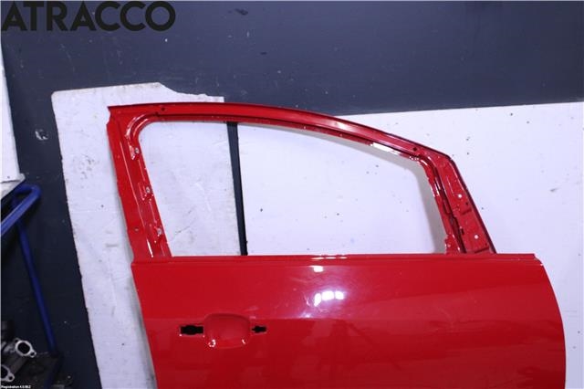 Dør høyre foran til Opel Astra J 2010-2015 (13330766|)