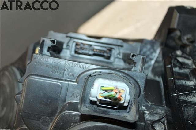 Frontlykt venstre halogen til Citroën DS5 2012-2017 (9806093480|)