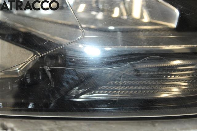 Frontlykt høyre halogen til VW Polo 2014-2017 (Type V, Fase 2) (6R1941032D|)