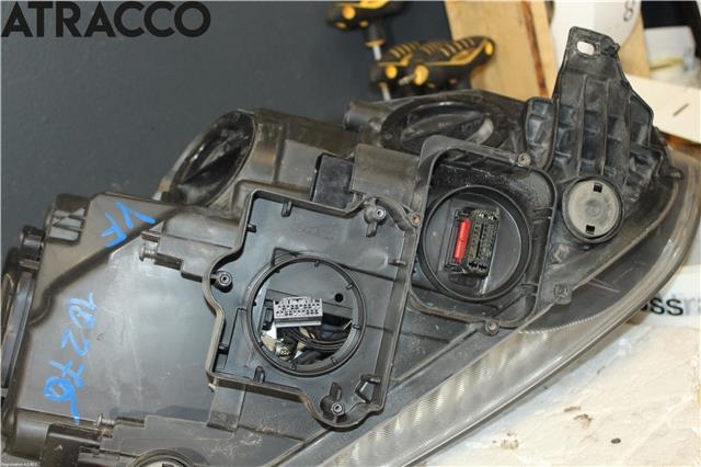 Frontlykt venstre halogen til Ford C-Max 2010-2015 (Type II, Fase 1)  (F1CB13D153AF|)