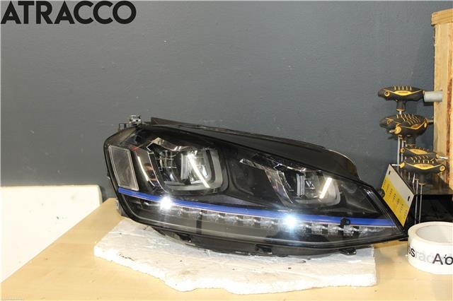 Frontlykt høyre halogen til VW Golf VII, 2012-2017 (Fase 1)  (5GE941774)