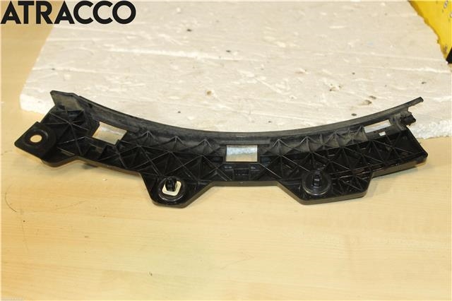 Diverse deler til Mazda CX-3 2015-2022  (D10E51U30B|)