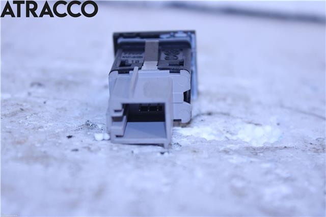 Bryter diverse til VW Polo 2014-2017 (Type V, Fase 2)  (6C0963564A|)
