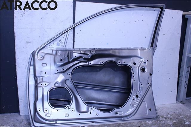 Dør høyre foran til Mazda 6 2008-2010 (Type II, Fase 1)  (GSYD5802XF|)