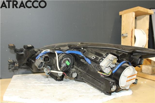 Frontlykt høyre halogen til Mazda 6 2008-2010 (Type II, Fase 1)  (GS7T51031L|)