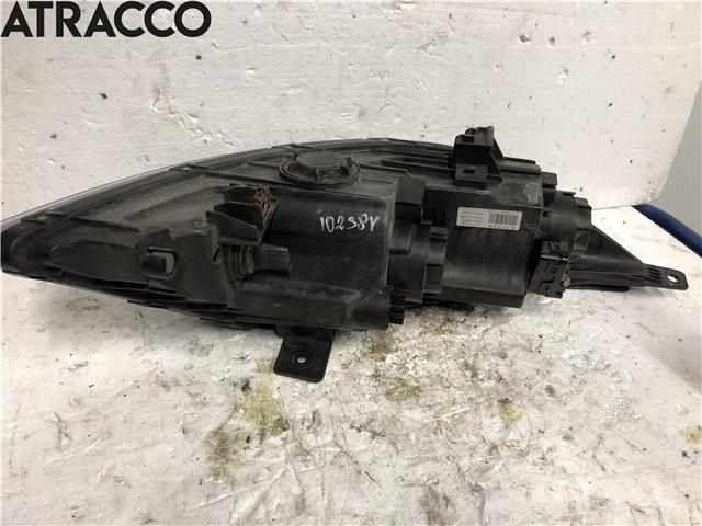 Frontlykt venstre halogen til Kia Sportage 2010-2016 (Type III)  (921013U210|)