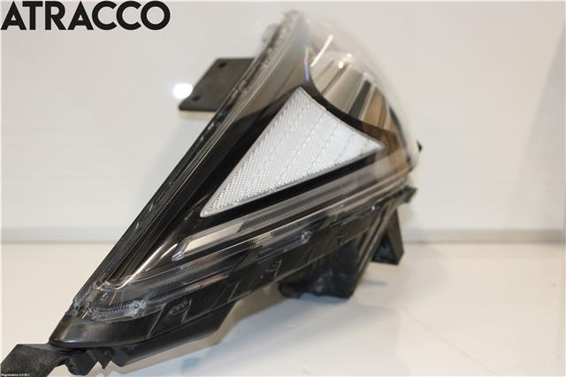 Frontlykt høyre halogen til Kia Niro 2016-2021  (92102G5100|)