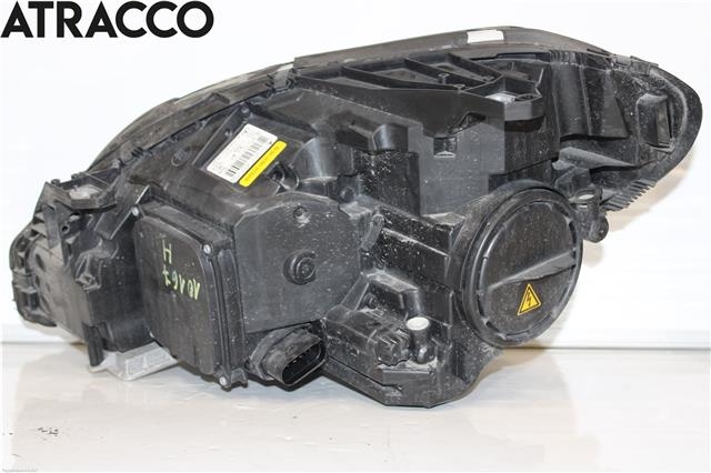Frontlykt høyre halogen til Mercedes B-Klasse 2011-2018 (W246) (W246) 