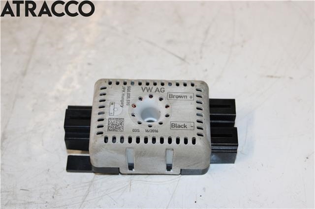 Antenne forsterker til VW Golf VII, 2012-2017 (Fase 1)  (5Q0035570)