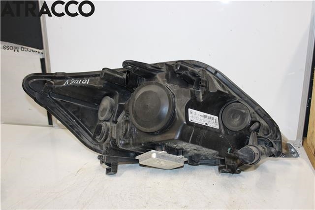 Frontlykt venstre halogen til Ford Kuga 2008-2012 (Type I)  (8V4113006AE|)