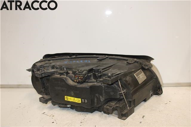 Frontlykt venstre halogen til Volvo XC70 2005-2007 (Type I, Fase 2)