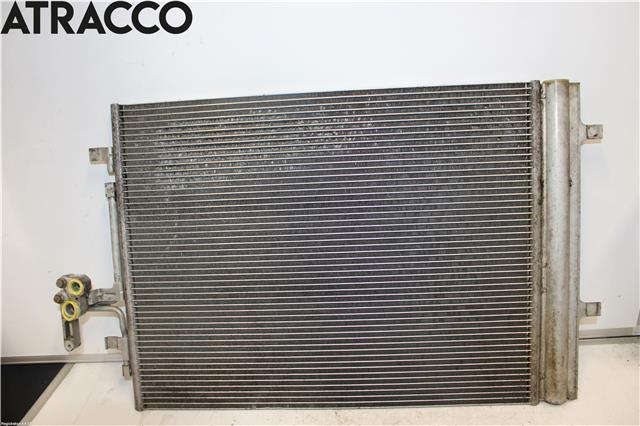 Radiator (automat gir) til Volvo XC70 2005-2007 (Type I, Fase 2)  (31368082|)