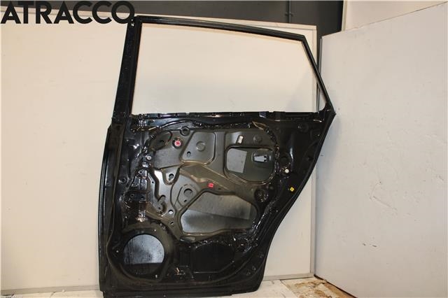 Dør høyre bak til Toyota Avensis 2009-2015 (Type III, Fase 1)  (6700305160|)