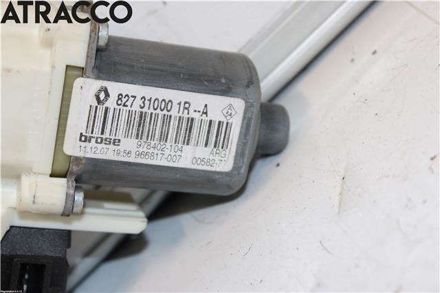 Ruteheis til Renault Laguna 2008-2010 (Type III, Fase 1)  (827310001R|)