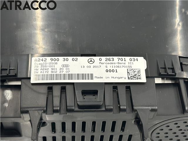 Instrumentpanel til Mercedes B-Klasse 2011-2018 (W246) (W246) (A2429003002|)