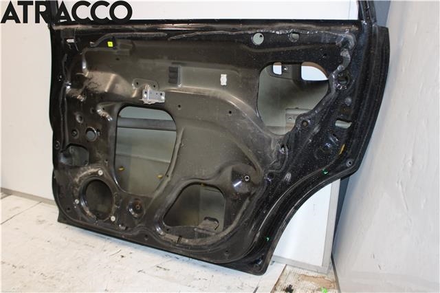 Dør høyre bak til Suzuki Grand Vitara 1998-2005 (Type II)  (6800352821|)