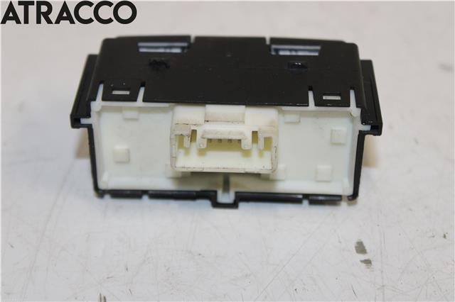 Diverse deler til Toyota Auris 2013-2015 (Type II, Fase 1)  (8497002060|)