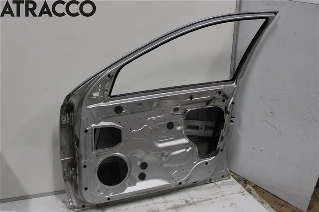 Dør høyre foran til Volvo XC70 2001-2004 (Type I, Fase 1)  (8679659|)