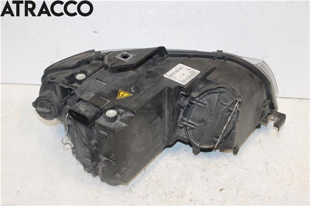 Frontlykt venstre halogen til Audi A3 2003-2008 (Type II, Fase 1)  (8P0941029R|)