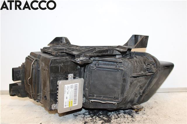 Frontlykt høyre halogen til Audi Q5 2008-2012 (Type I, Fase 1)  (8R0941030L|)