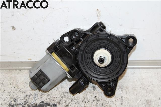 Ruteheis til Hyundai Tucson 2015-2020  (82460D7000|)