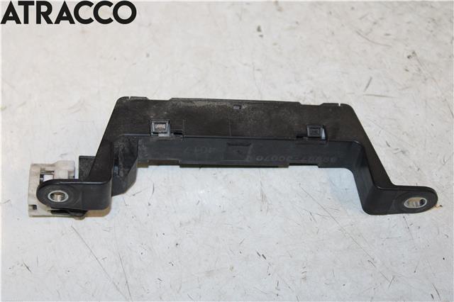 Diverse deler til Toyota Auris 2013-2015 (Type II, Fase 1)  (8999730070|)