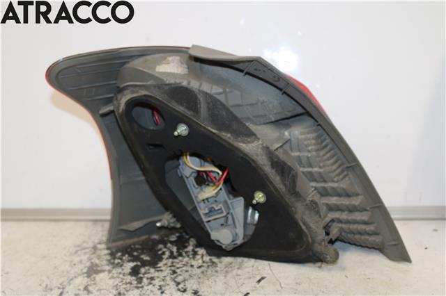 Baklykt høyre til Toyota Yaris 2006-2009 (Type II, Fase 1)  (815510D250|)