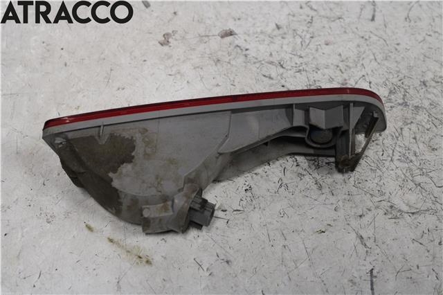 Refleksplate til Mitsubishi Outlander 2012-2015 (Type III, Fase 1) (8337A111|)