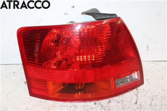 Baklykt venstre til Audi A4 2004-2008 (Type III) (B7) (B7) (8E9945095E|)