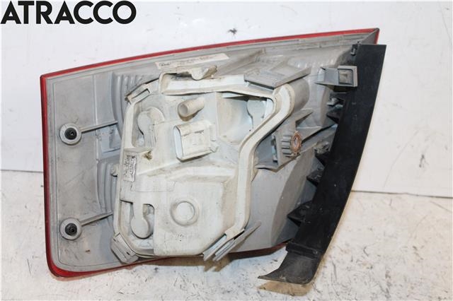 Baklykt venstre til Audi A4 2004-2008 (Type III) (B7) (B7) (8E9945095E|)