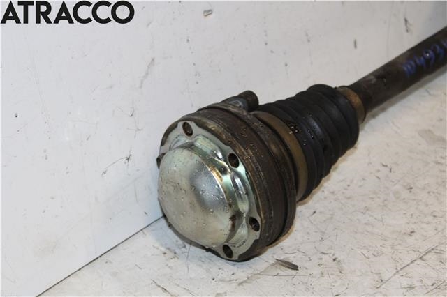 Drivaksel venstre foran til VW Caddy 2010-2015 (Type III, Fase 2)  (2K3407271B|)