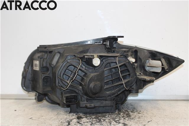 Frontlykt høyre halogen til BMW 1-Serie 2004-2011 (E81/E82/E87/E88) (E81/E82/E87/E88) (63117249650|)