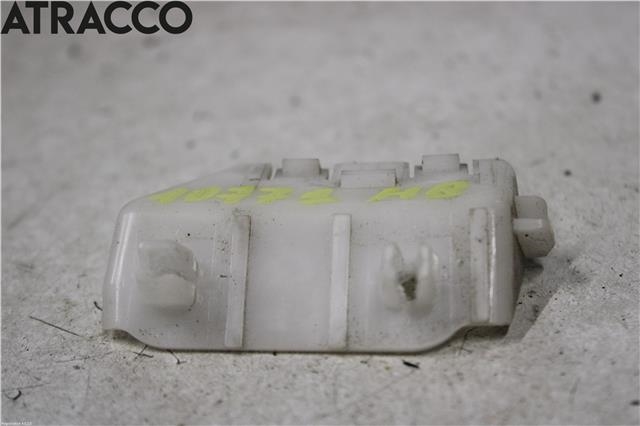 Diverse deler til Nissan Qashqai, 2007-2010 (Type I, Fase 1)  (85226JD01A)