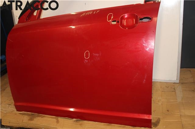 Dør venstre foran til Suzuki Swift 2005-2010  (6800263J01|)