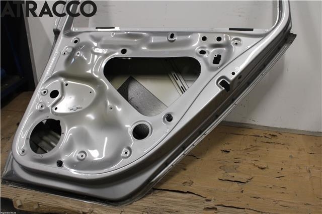 Dør høyre bak til VW Golf VII 2012-2017 (Fase 1) (5G9833056D|)