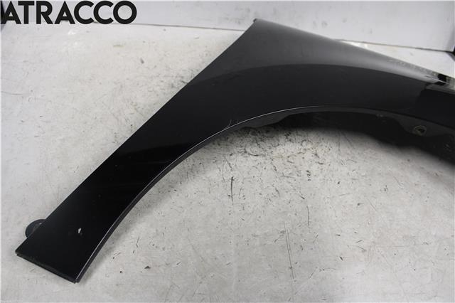 Skjerm høyre foran til Peugeot 5008 2010-2017 (Type I)  (7841AF|)