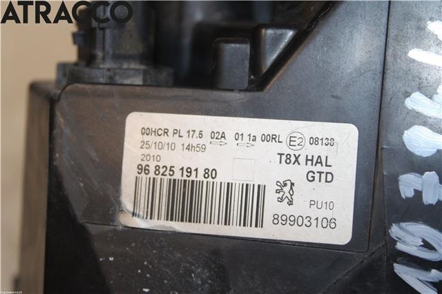Frontlykt venstre halogen til Peugeot 5008 2010-2017 (Type I)  (6208N9|)