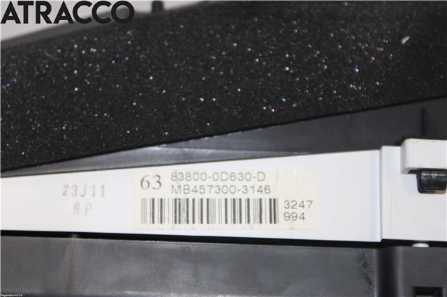Instrumentpanel til Toyota Yaris 2006-2009 (Type II, Fase 1) (838000D630|)