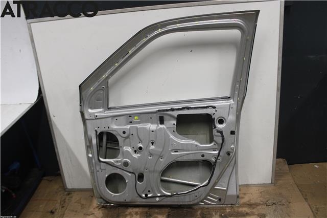 Dør høyre foran til Suzuki Swift 2005-2010  (6800163J01|)