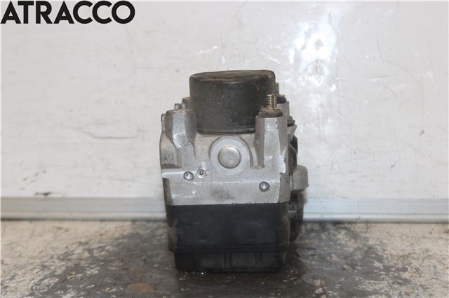 ABS sentral til Toyota RAV4 2000-2006 (Type II) (4405042060|)