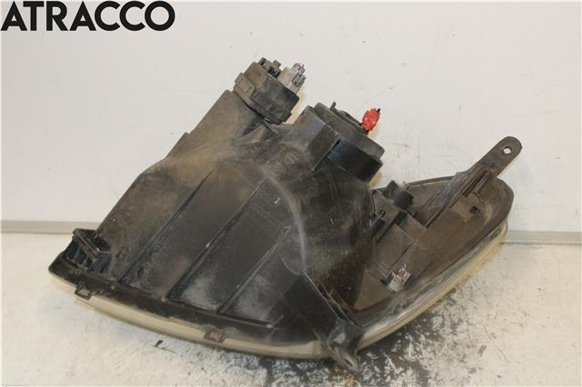 Frontlykt høyre halogen til Toyota RAV4 2000-2006 (Type II)  (8111042160|)