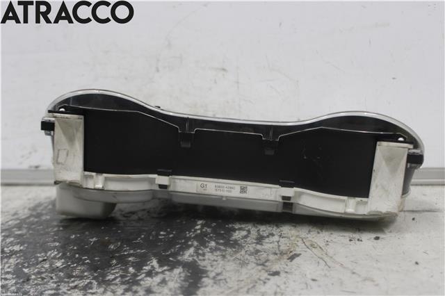 Instrumentpanel til Toyota RAV4 2000-2006 (Type II) (8380042860|)