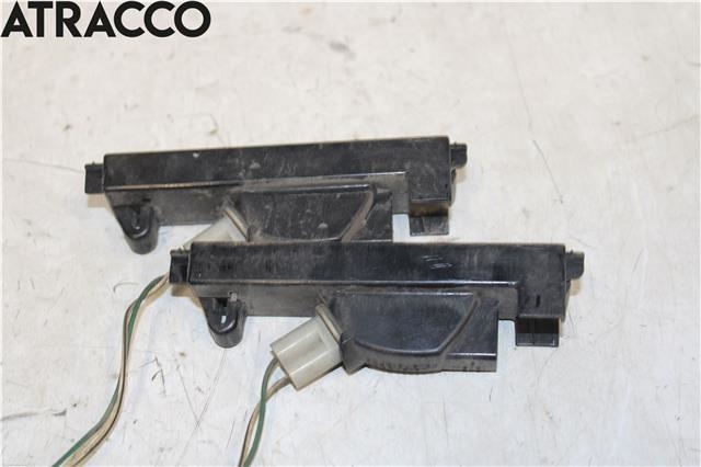 Skiltlys til Toyota RAV4 2000-2006 (Type II)  (8127142050|)