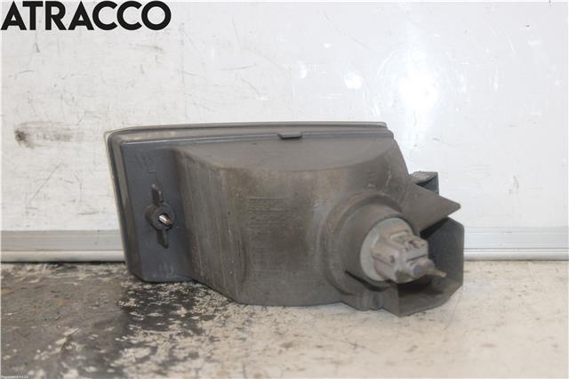 Tåkelykt høyre foran til Toyota RAV4 2000-2006 (Type II)  (8121142020|)