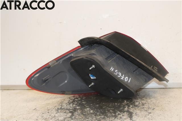 Baklykt høyre til Mercedes B-Klasse 2011-2018 (W246) (W246) (A2469068800|)